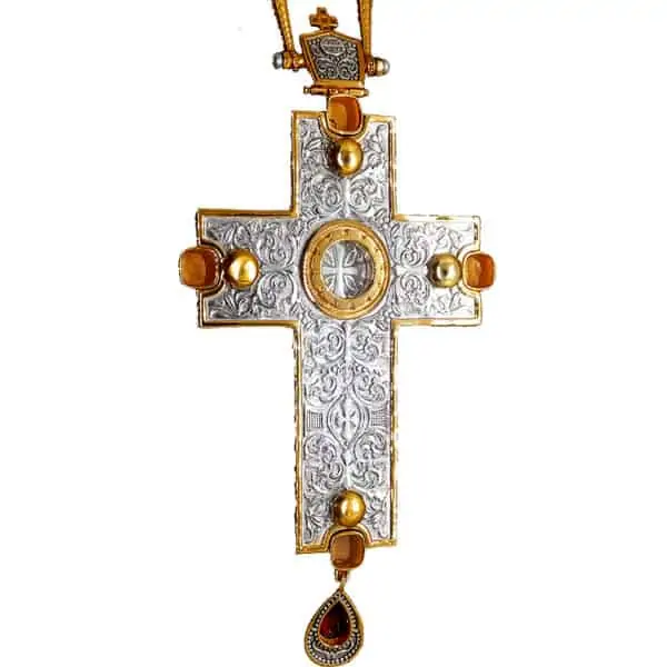 Срібний хрест з релікварієм